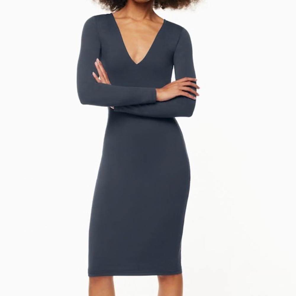 Babaton Contour V-neck Longsleeve Dress
